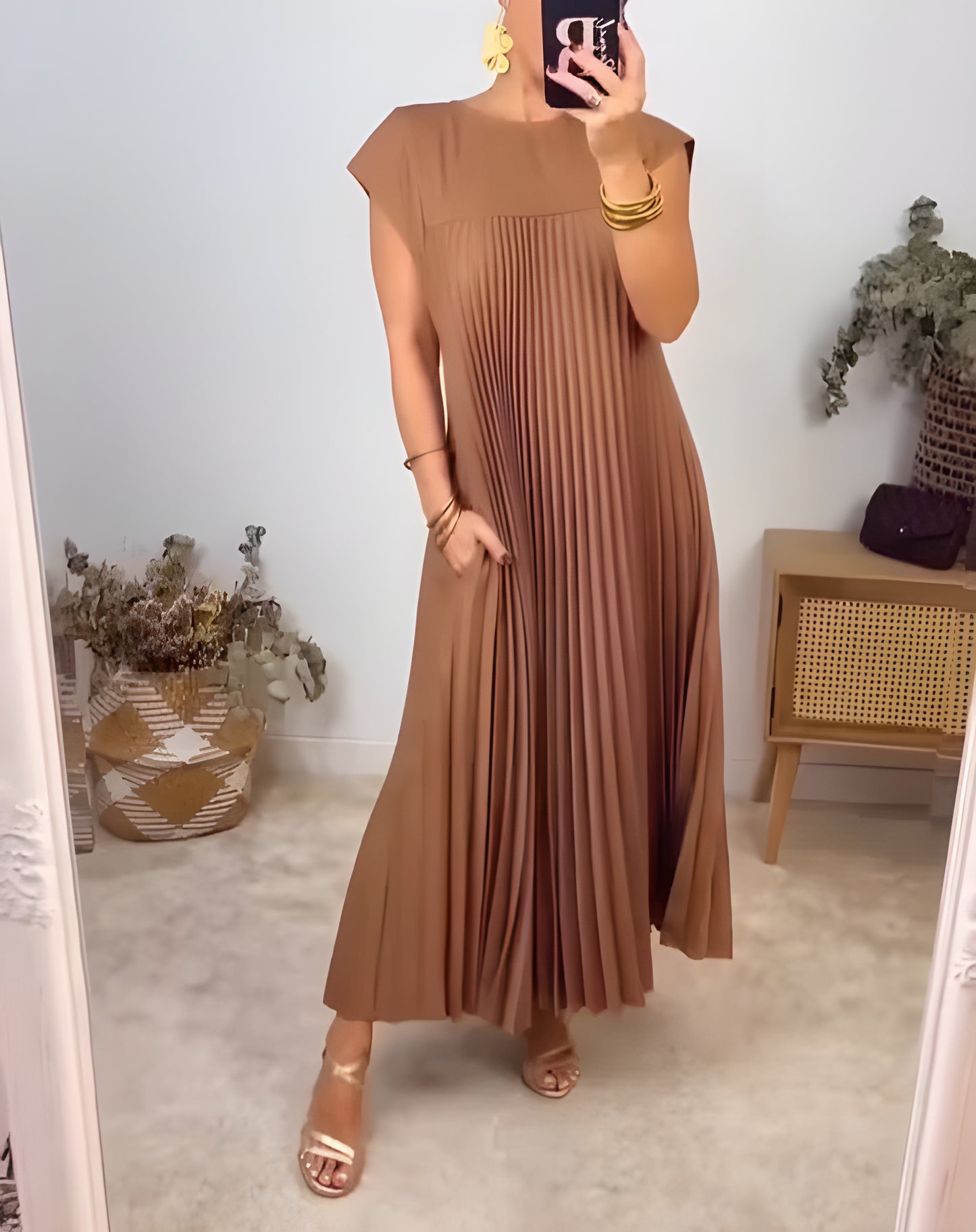 Vera ™ | Elegant och Mångsidig Klänning