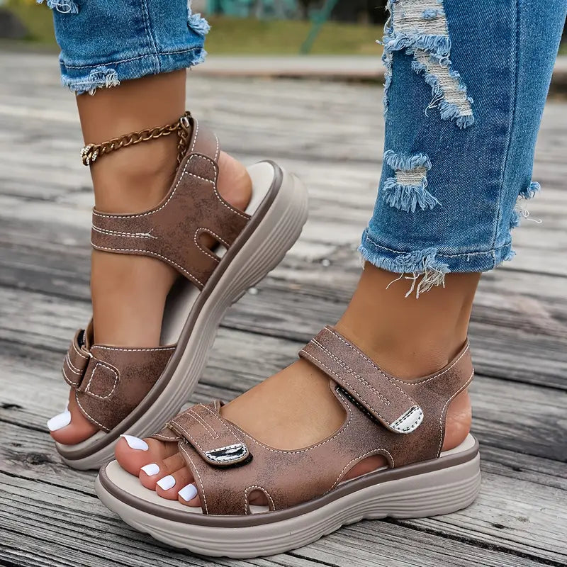 AIRO EASE ™ | Ortopediska kilklackssandaler – Stabilitet och komfort för dina fötter med premiumdesign