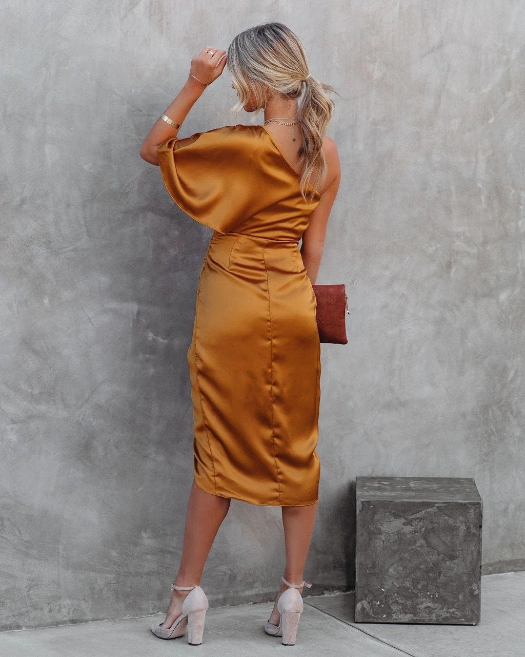 Luna™ | Chic Satinklänning