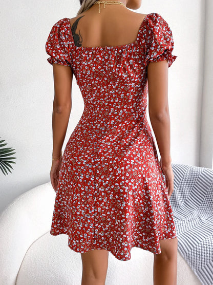 Lovis™ | Elegant sommarklänning i blommigt tryck