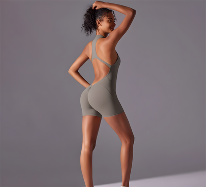 ATHLIX™ | Stilren och kort Pilates-jumpsuit